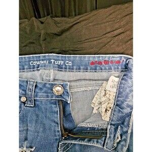 COWGIRL TUFF AIN'T MY DAY TO CARE WOMEN SIZE 30X31 RIPPED JEANS